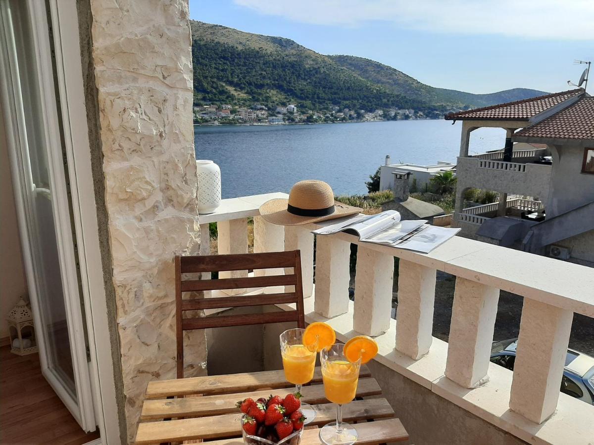 Holiday Beach House Apartment Grebaštica Екстериор снимка