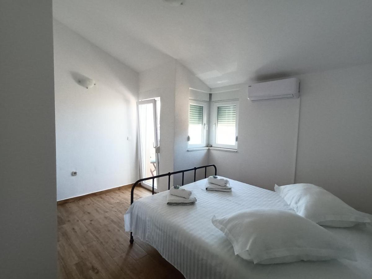 Holiday Beach House Apartment Grebaštica Екстериор снимка